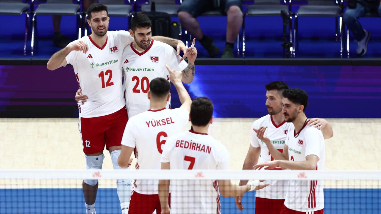 Filenin Efeleri FIVB Milletler Ligi'nde Sahne Alıyor: Hedef Yarı Final
