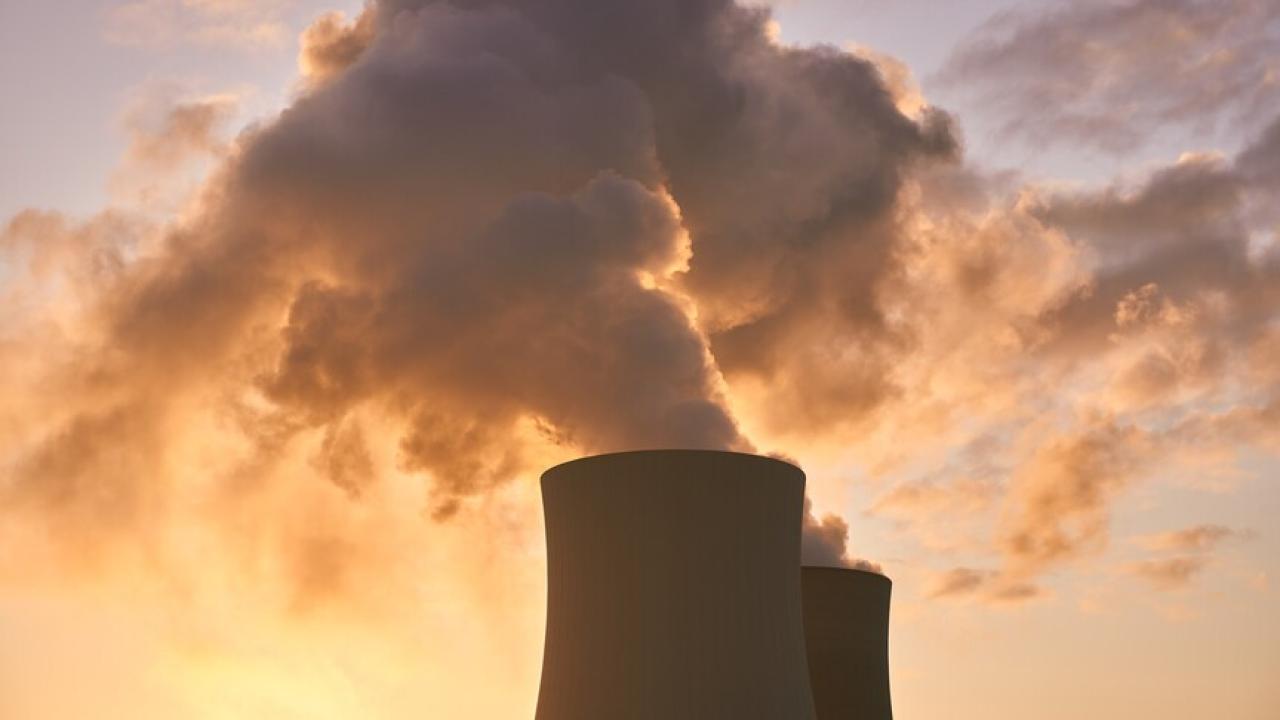 Fransa'da Aşırı Sıcaklar Enerji Üretimini Etkiledi: 3 Reaktör Durduruldu