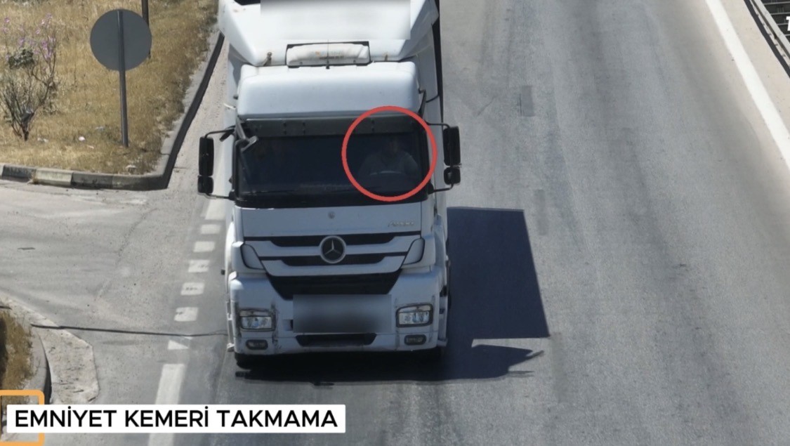 Gaziantep Otoyollarında Havadan Denetim: Bin 123 Araca Ceza