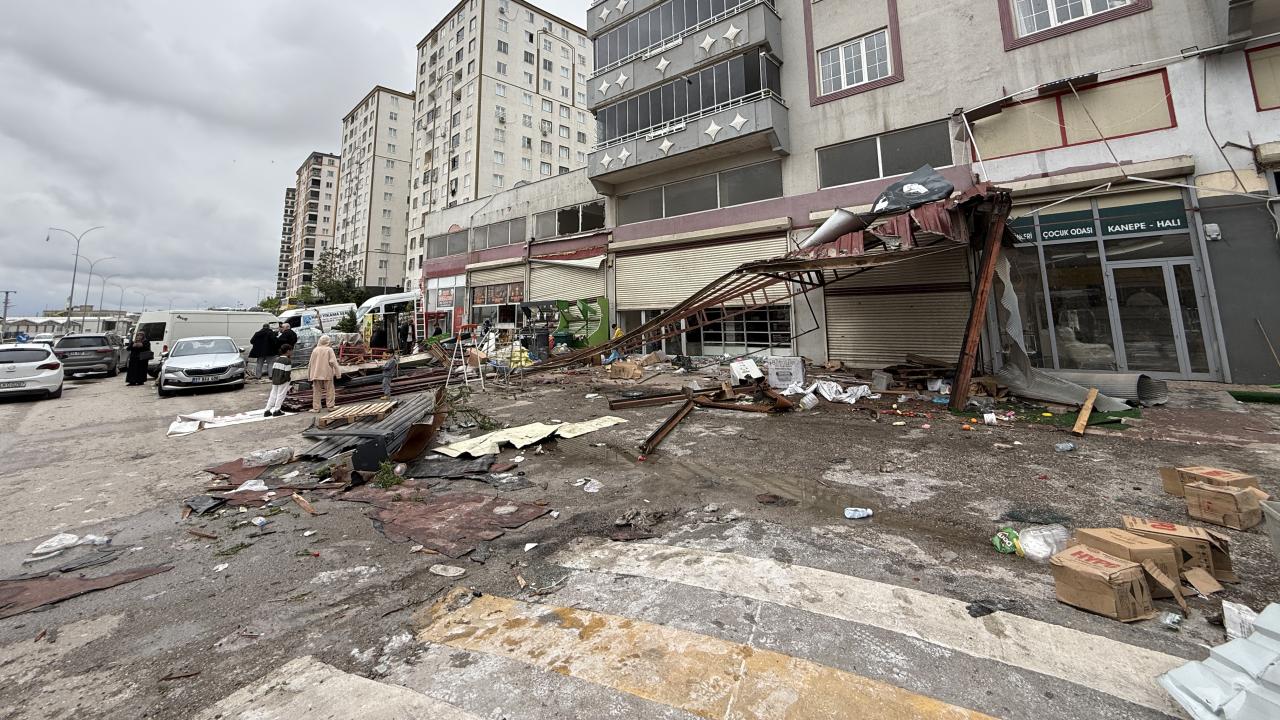 Gaziantep'e Can Suyu! Sel Felaketinin Yaraları Sarılıyor, Devlet Harekete Geçti!