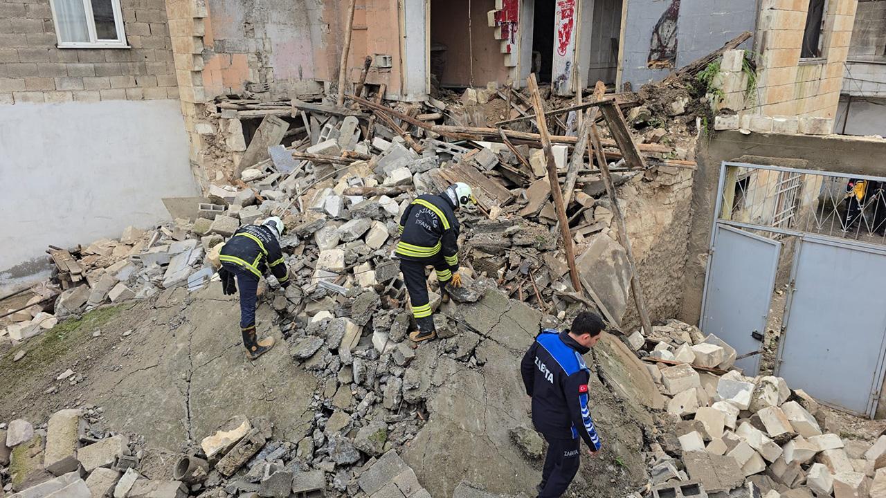 Gaziantep'te Felaket! Sağanak Yağmur Evleri Yuttu, Vatandaşlar Mahsur Kaldı!