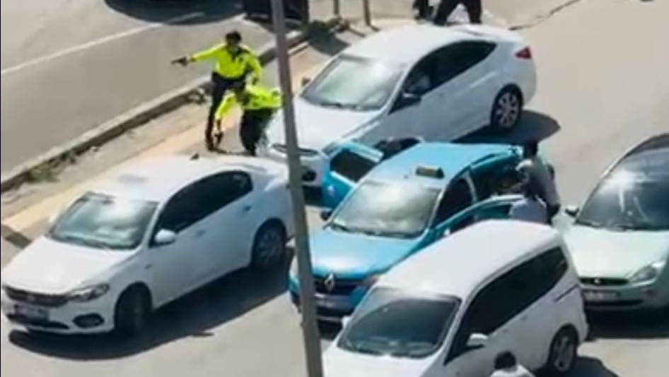 Gaziantep'te Kan Donduran Anlar! Kız Arkadaşıyla Taksiciyi Rehin Aldılar! İşte O Korkunç Anlar...