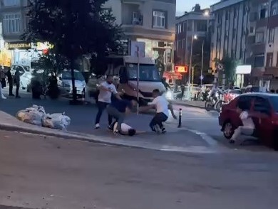 Gaziosmanpaşa'da Sokak Ortasında Şiddet: İnceleme Başlatıldı