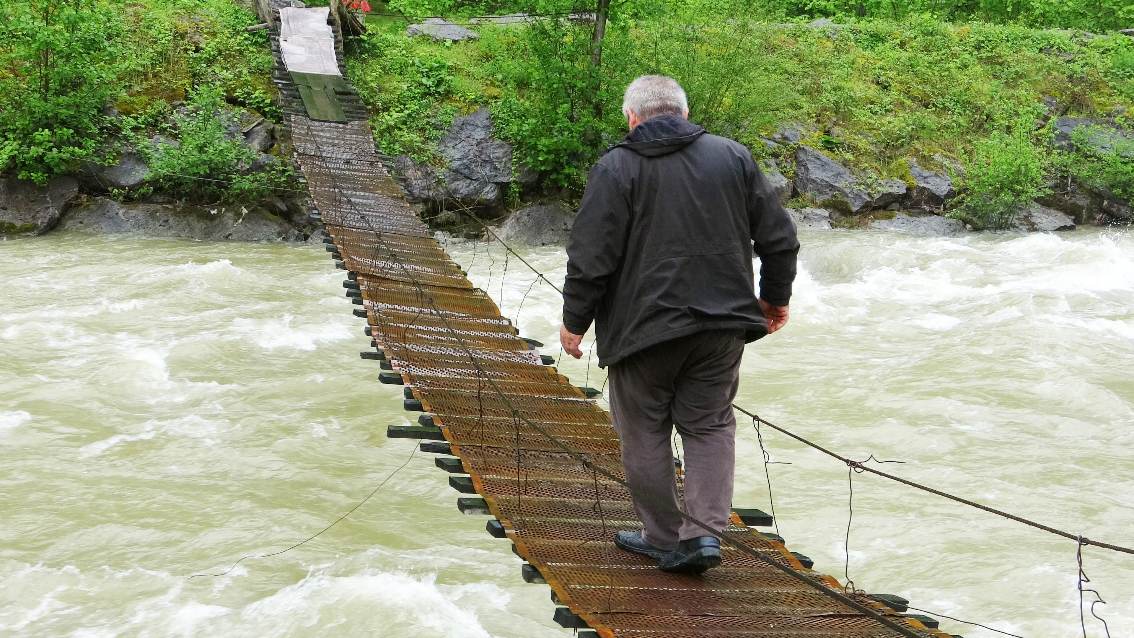 Giresun'da Ölüm Tuzağı Köprüler! 'Düşen De Var, Ölen De' Feryadı