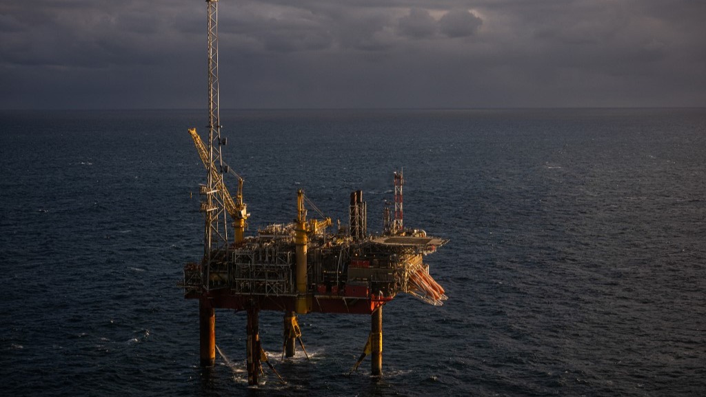 Hürmüz Boğazı Tehlikesi! Bir Ülke Krizi Fırsata Çevirdi!