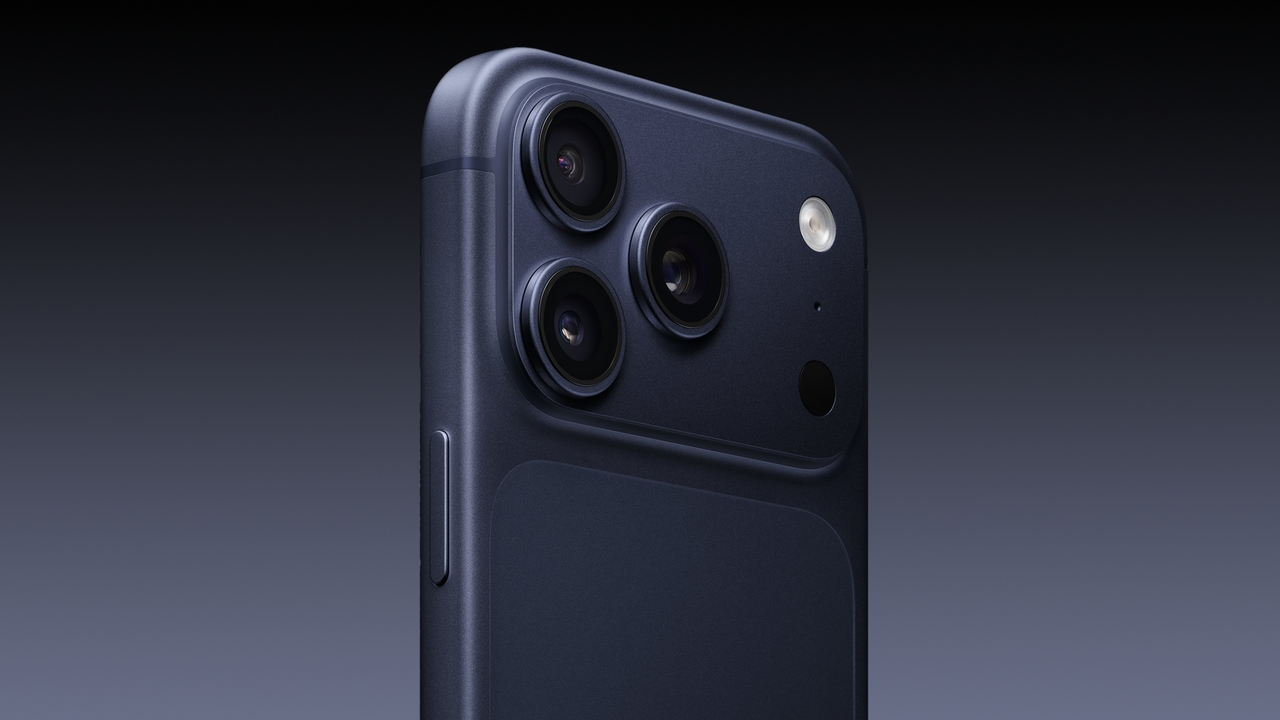 iPhone 18 Pro'nun Kamerası Dudak Uçuklatacak! Maliyeti Yüzde 50 Artıyor!