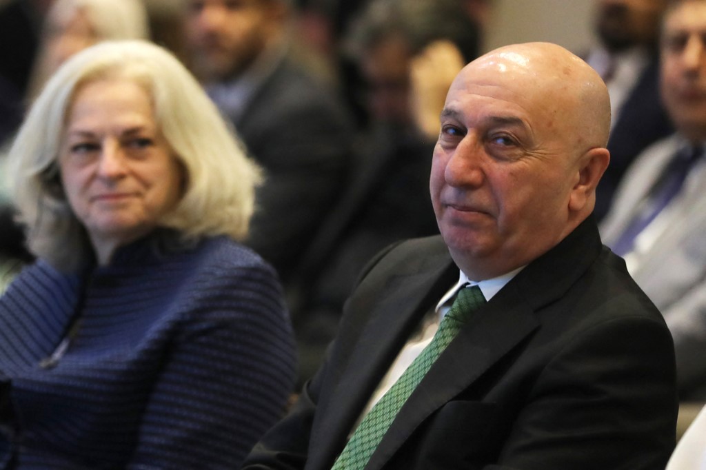 Irak'ta Sular Durulmuyor! Yeni Cumhurbaşkanı Seçildi! Ülke Yeni Bir Döneme mi Giriyor?