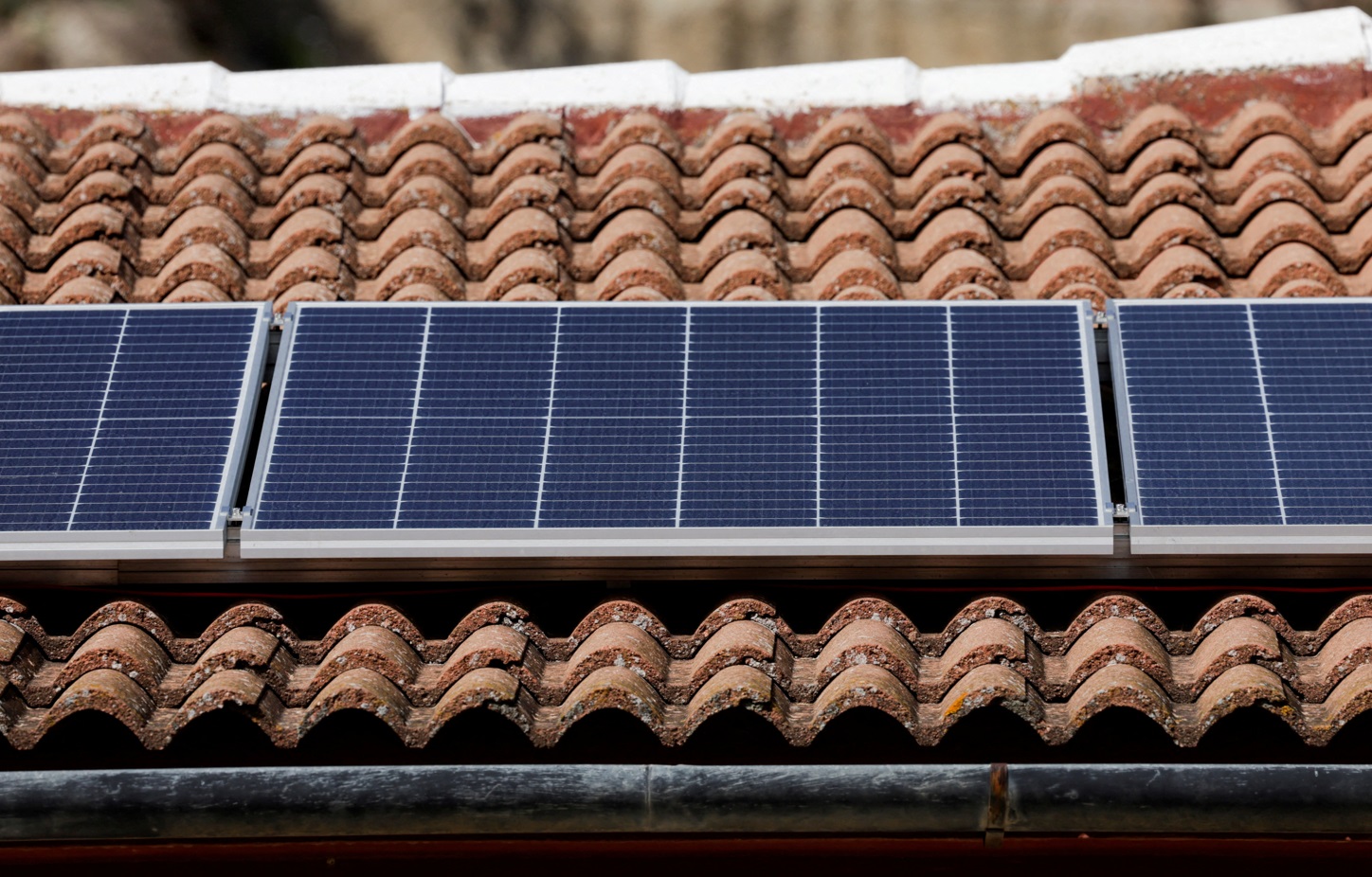 İran Savaşı Avrupa'yı Titretti! Güneş Enerjisine Hücum Başladı: Faturalar Sıfırlanacak mı?