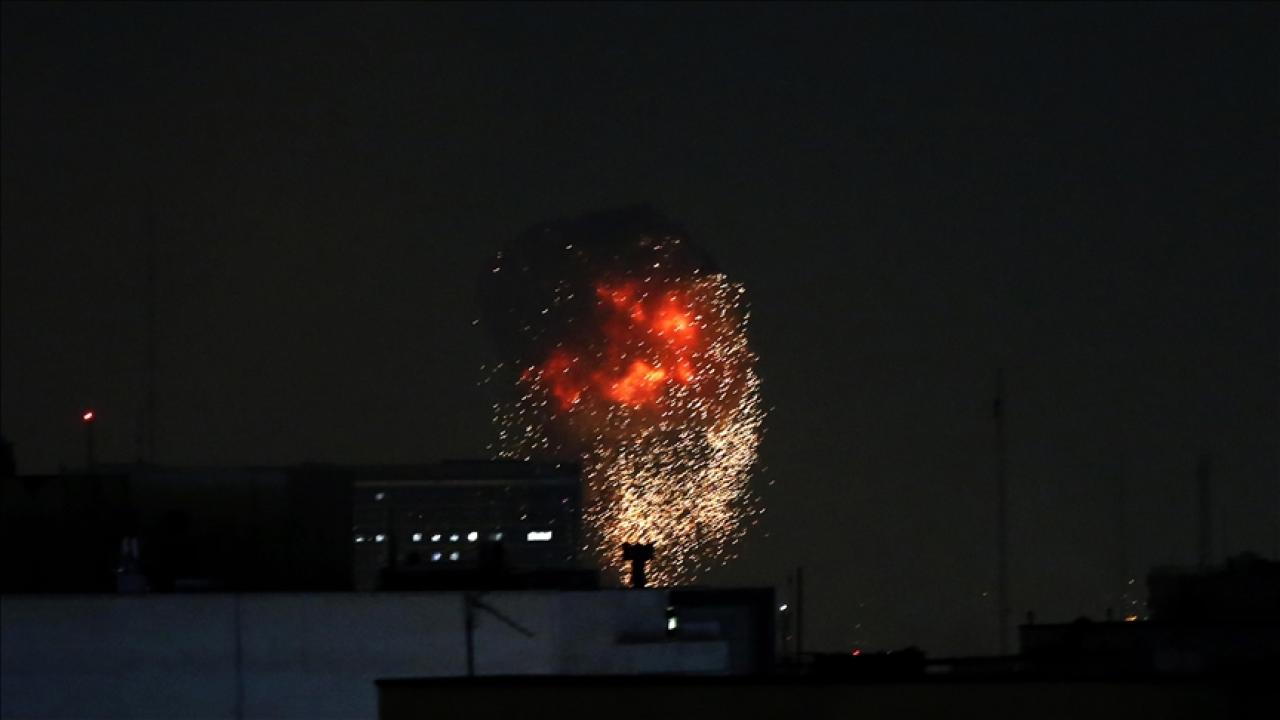 İran'da İnternet Kabusu! Ülke Ekonomisi Kara Deliğe Dönüyor: Günlük Zarar Dudak Uçuklatıyor!