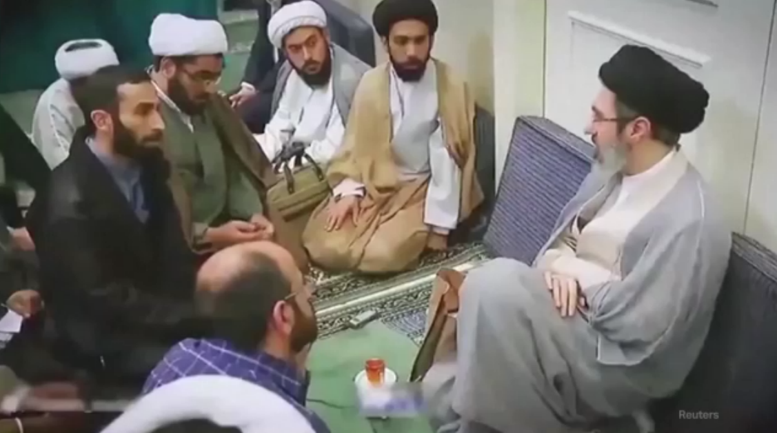 İran'da Siyasi Hareketlilik: Mücteba Hamaney ve Pezeşkiyan Görüşmesi