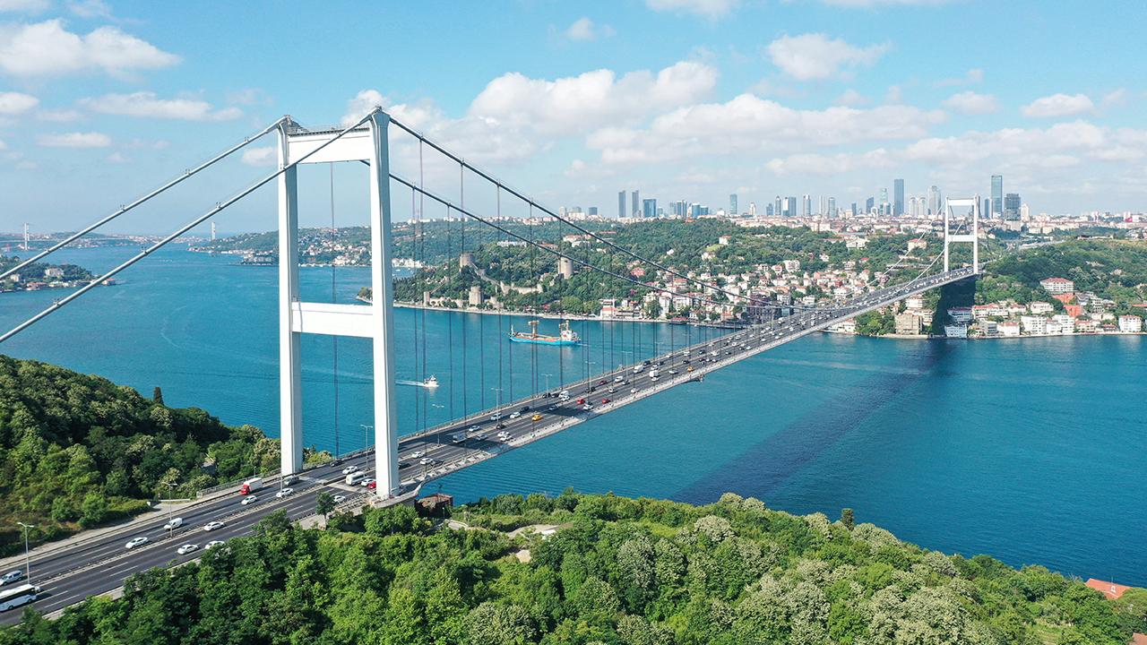 İstanbul'da Hafta Sonu Trafik Düzenlemesi: Bazı Yollar Kapatılacak