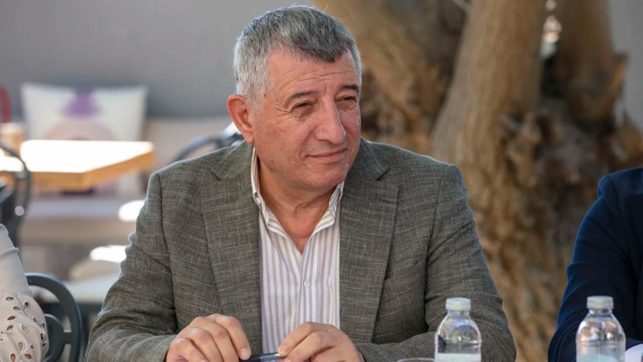 İzmir'de Şok Baskın! Güzelbahçe Belediye Başkanı Gözaltında!