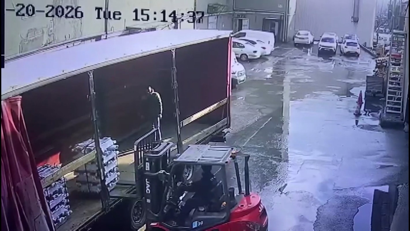 Kargo Şirketi Değil, Hırsızlık Şebekesi! 'Ucuza Taşıyacağız' Dediler, Milyonluk Vurgun Yaptılar!