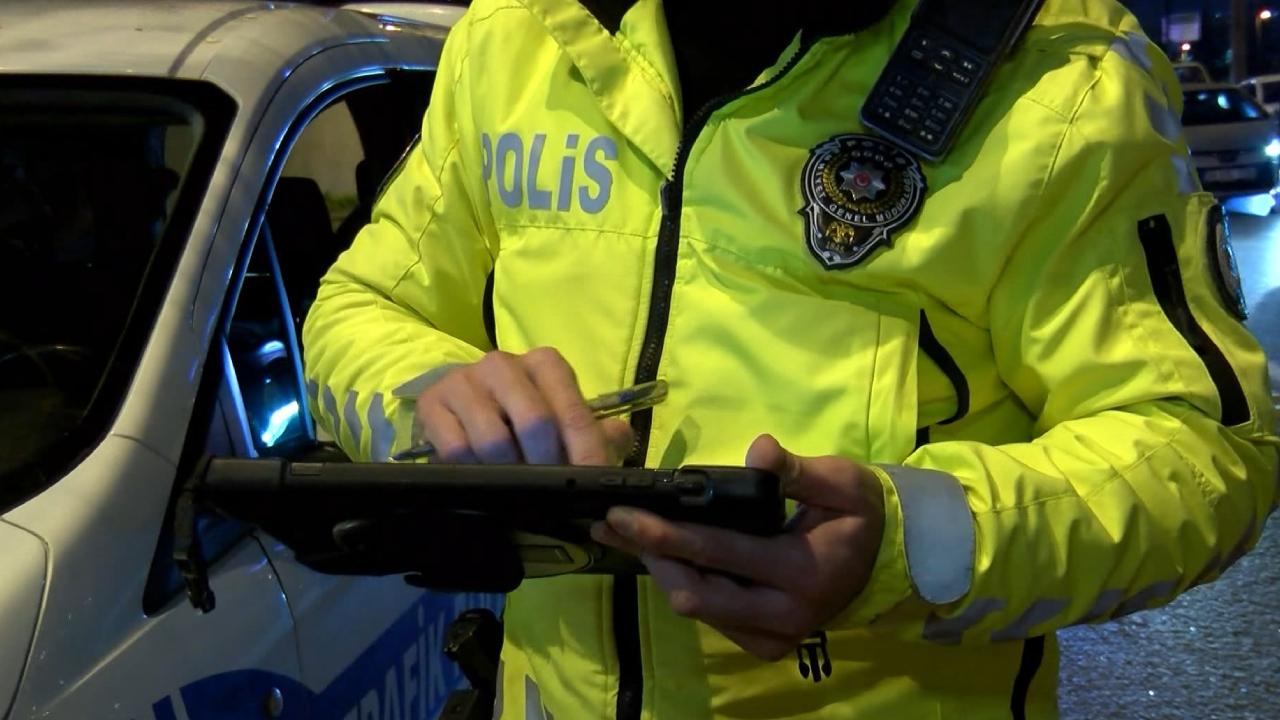 Kayseri'de Trafik Denetimi: Alkolmetreyi Üflemeyi Reddeden Sürücüye 350 Bin Lira Ceza