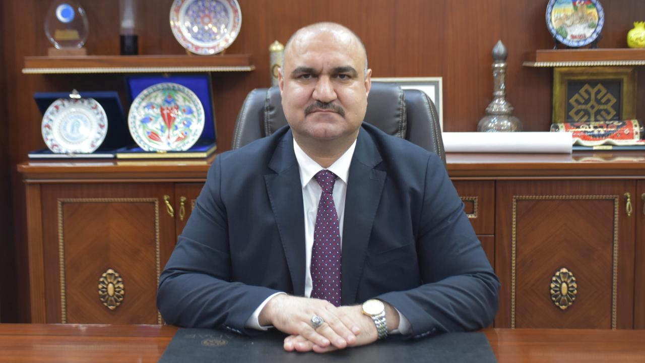 Kerkük'te Tarihi An! Türkmen Vali Görevine Başladı!