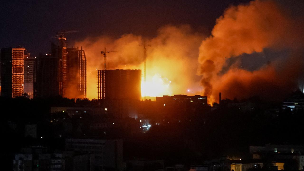 Kiev'de Hava Saldırısı: En Az 9 Kişi Hayatını Kaybetti