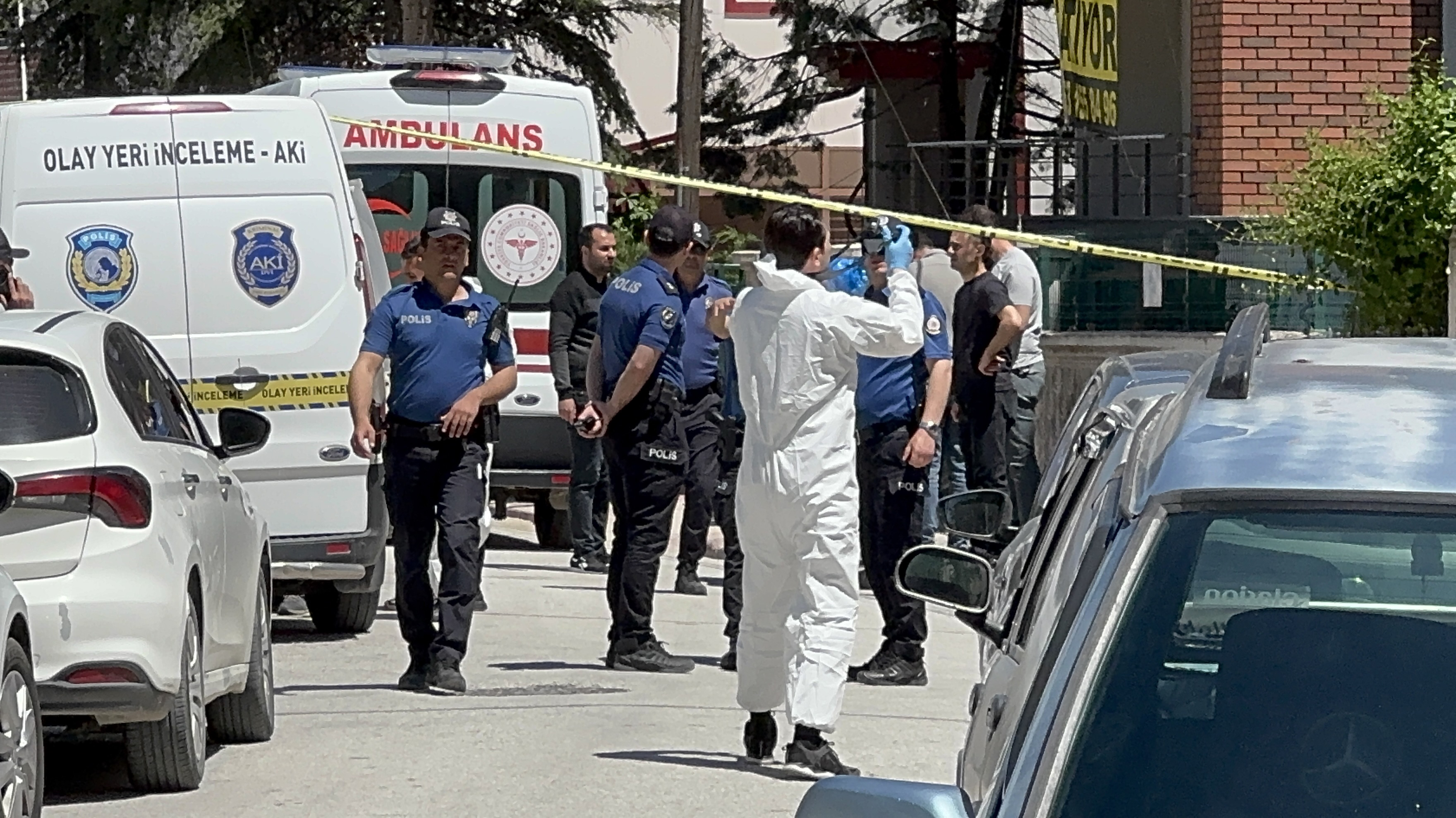 Konya'da Akıl Almaz Cinnet! Hukuk Öğrencisi Anne Babasını Katletti! Şoke Eden Detaylar Ortaya Çıktı!