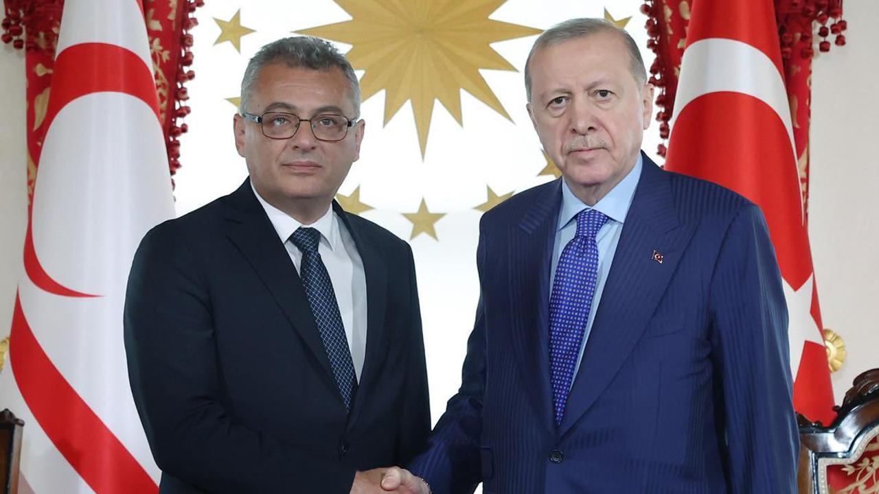 Kritik Zirve! Erdoğan ve KKTC Cumhurbaşkanı Erhürman'dan Beklenmedik Görüşme!