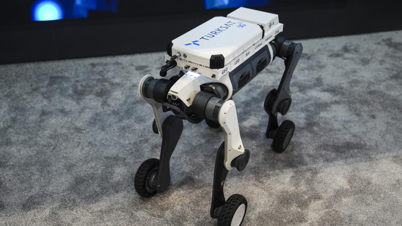 Kriz Anlarında İletişim Artık Kesilmeyecek! TÜRKSAT'tan Devrim Niteliğinde Robotik Platform Hamlesi!