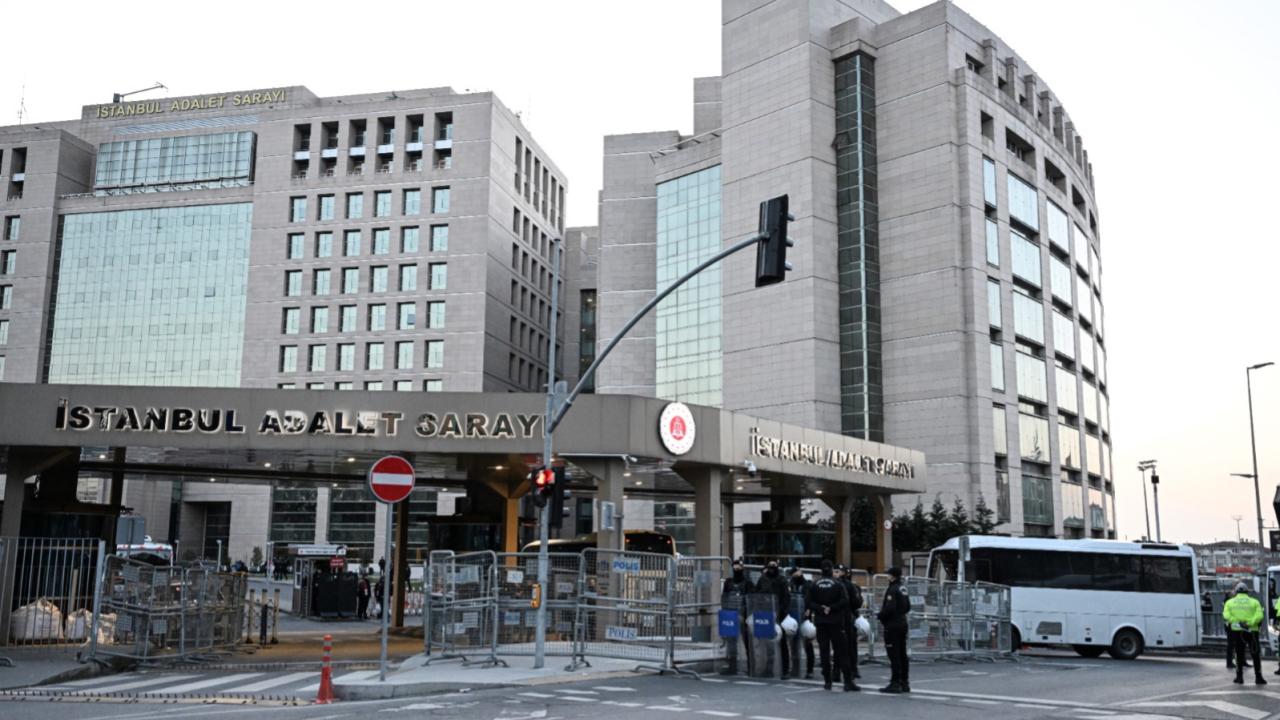 Kumar Baronu İspanya'da Yakalandı! Kırmızı Bültenle Aranan Şüpheliye Operasyon!