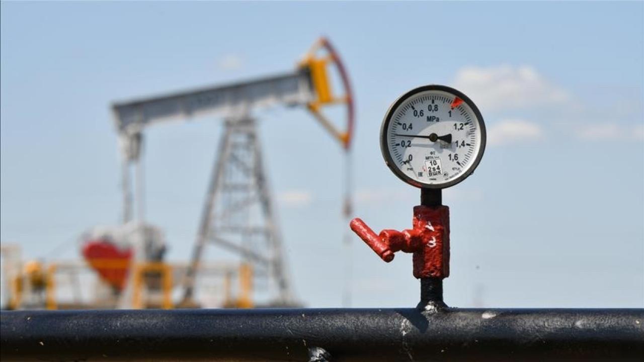 Küresel Piyasalarda Enerji Endişesi: Brent Petrol 90 Dolar Sınırında