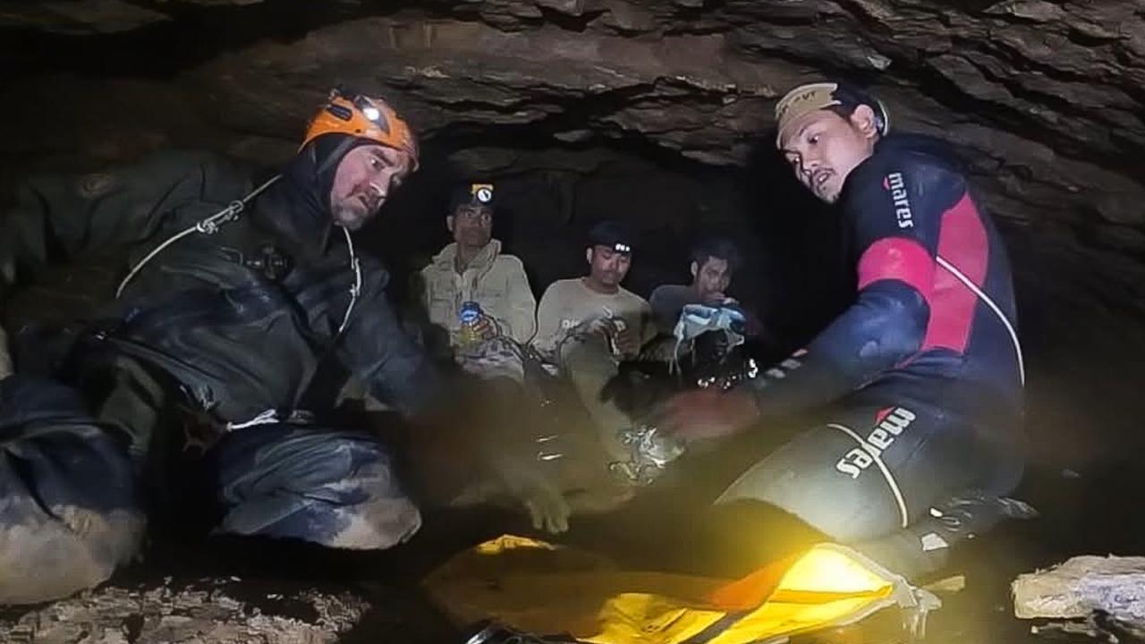 Laos'ta İnanılmaz Kurtuluş! Ölümün Kıyısından Döndüler: Madenciler Mucize Eseri Kendi Kendilerine Kurtuldu!