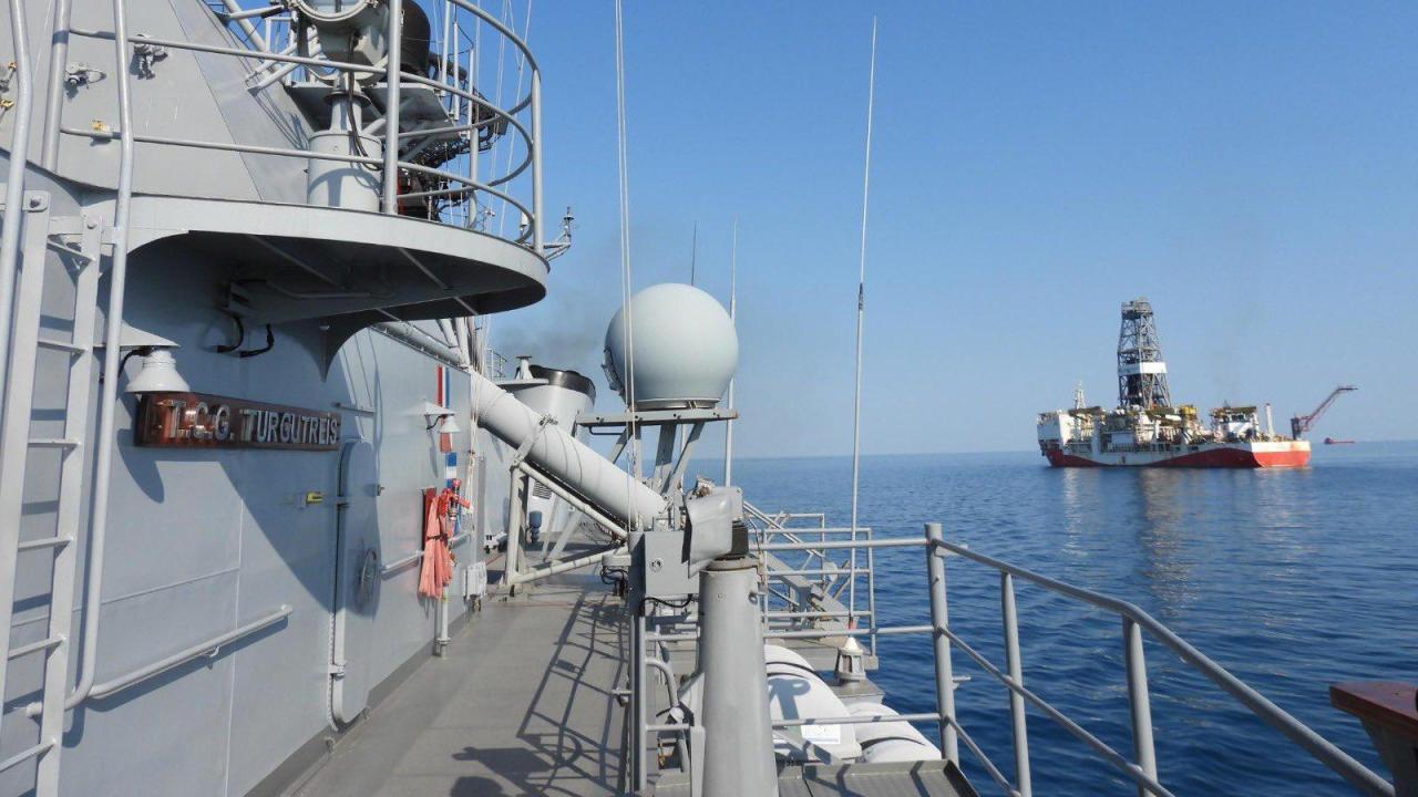 Mavi Vatan'da Güvenlik: Yavuz ve Abdülhamid Han'a TCG Turgutreis Koruması