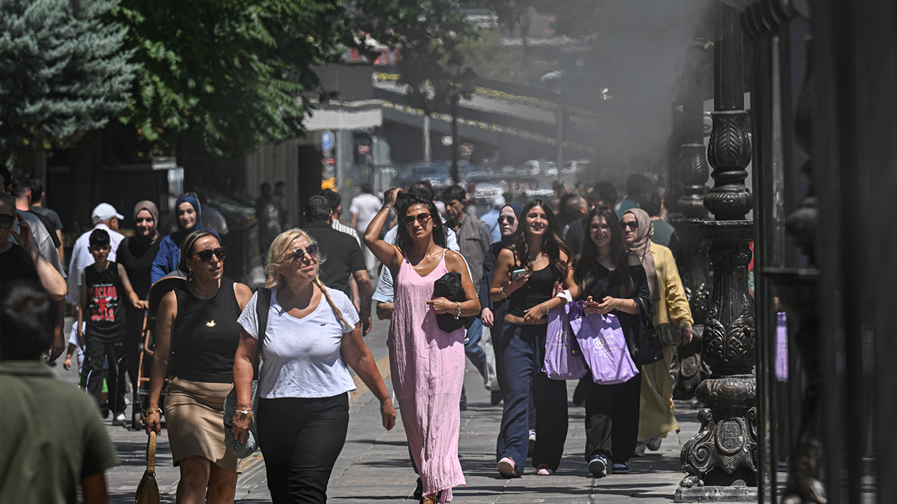 Meteoroloji'den 30 İle Kritik Uyarı: Aşırı Sıcak ve Fırtına Kapıda