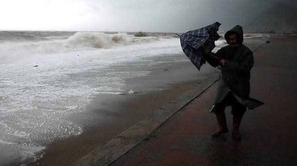 Meteorolojiden Karadeniz ve Akdeniz İçin Kuvvetli Yağış Uyarısı