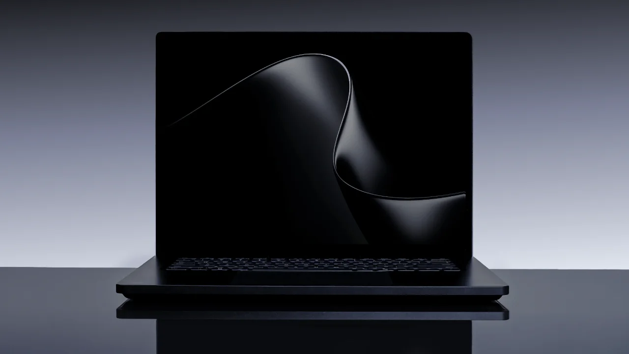 Microsoft'tan Teknoloji Devrimi! RTX Spark İşlemcili Surface Laptop Ultra Geliyor!