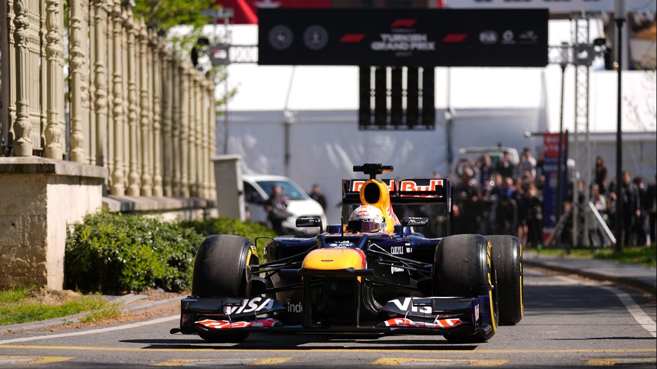 Motor Sporları Tutkunları Hazır mı? Formula 1 Altı Yıl Sonra İstanbul'a Geri Dönüyor!