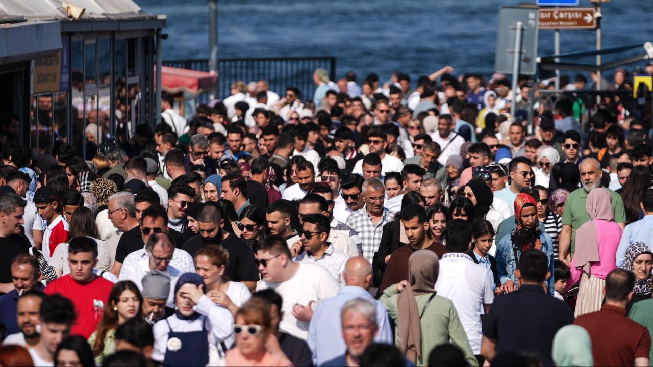 Nefesler Tutuldu! Meteoroloji'den O Haber Geldi: Türkiye'yi Kavuracak mı?