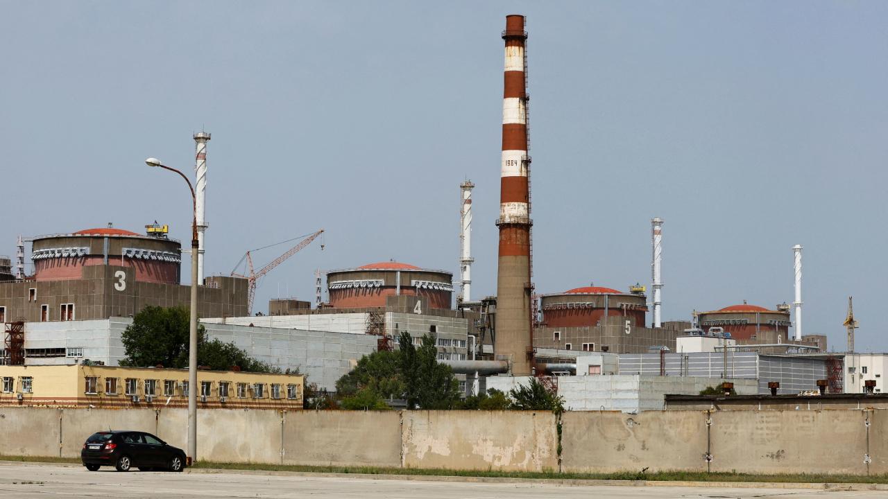 Nükleer Alarm Zilleri Çalıyor! Zaporijya'da İHA Saldırısı: Felaket mi Yaklaşıyor?