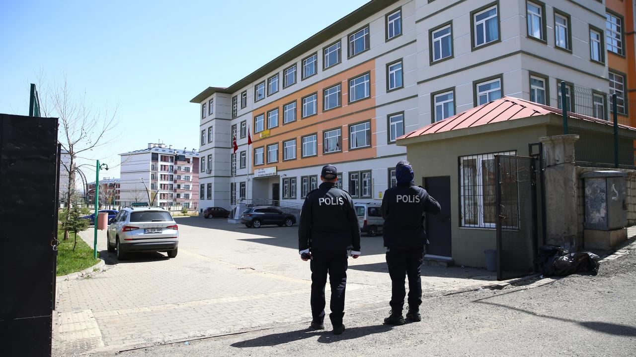 Okullarda Alarm Zilleri Çalıyor! Öğrenciler İçin Yeni Güvenlik Planı Hazır!