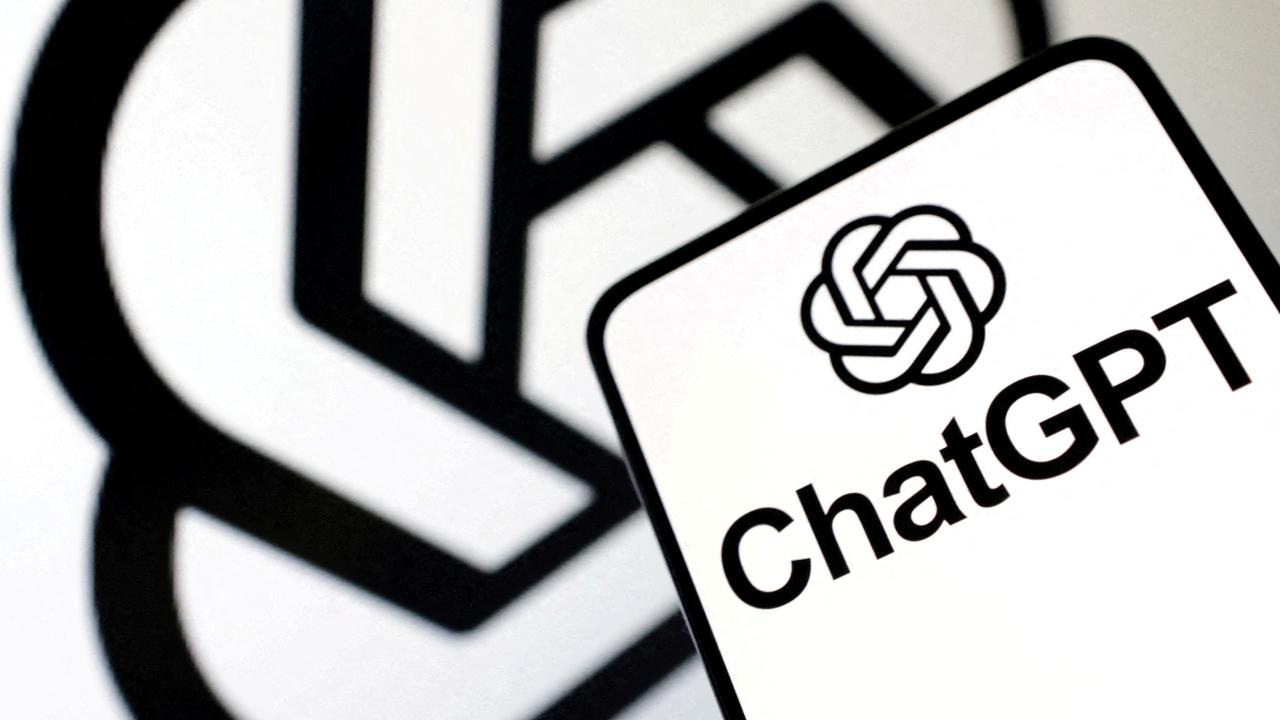 OpenAI'dan Kritik Karar: Yeni ChatGPT Güncellemesi Güvenlik Endişeleriyle Askıya Alındı