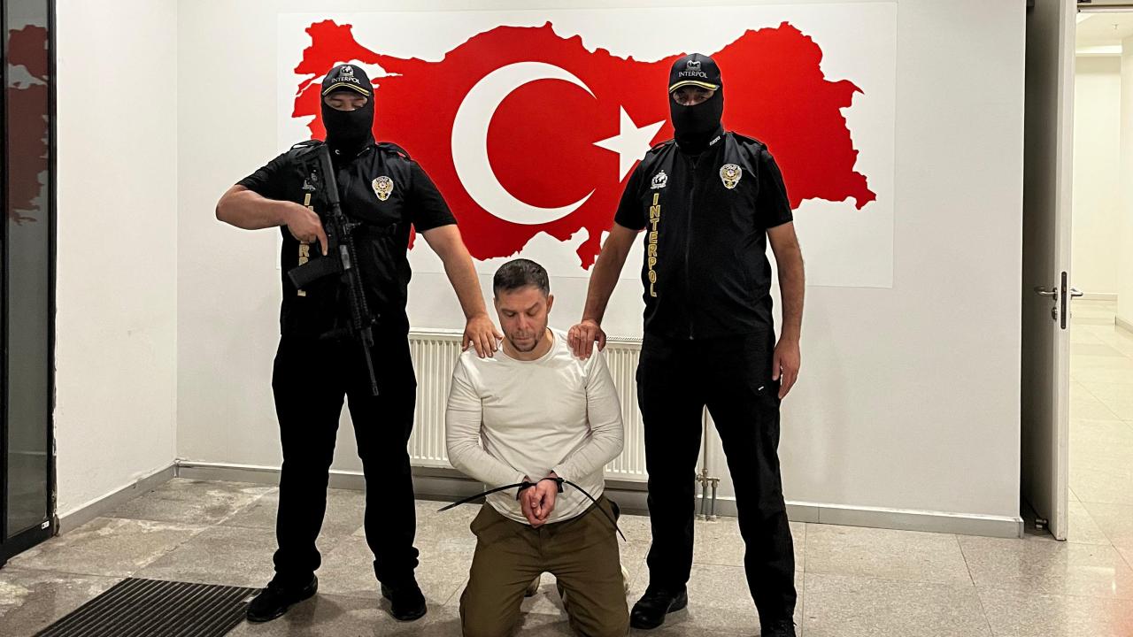 Organize Suç Örgütü Elebaşı Serkan Kurtuluş Türkiye’ye İade Edildi