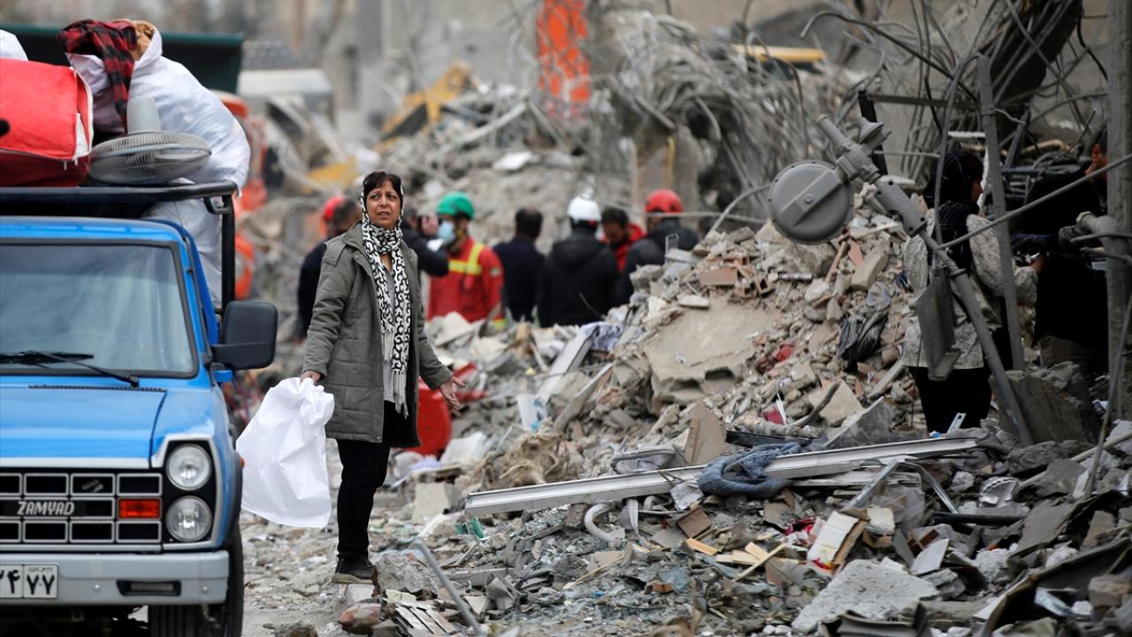 Orta Doğu Alev Alev! ABD-İsrail'den İran'a Kanlı Saldırı: Çocuklar da Öldü!