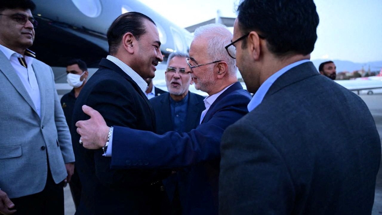 Orta Doğu'da Barış Umudu Yeşeriyor mu? İran-Pakistan Görüşmesi Diplomaside Yeni Sayfa Açabilir!