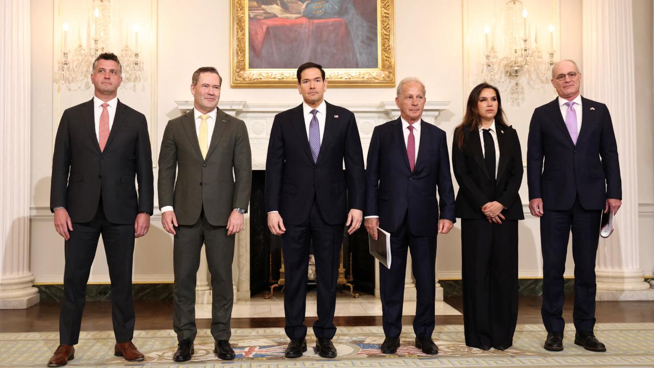 Ortadoğu'da Barış Umudu Mu? İsrail ve Lübnan Temsilcileri Washington'da Aynı Masada!