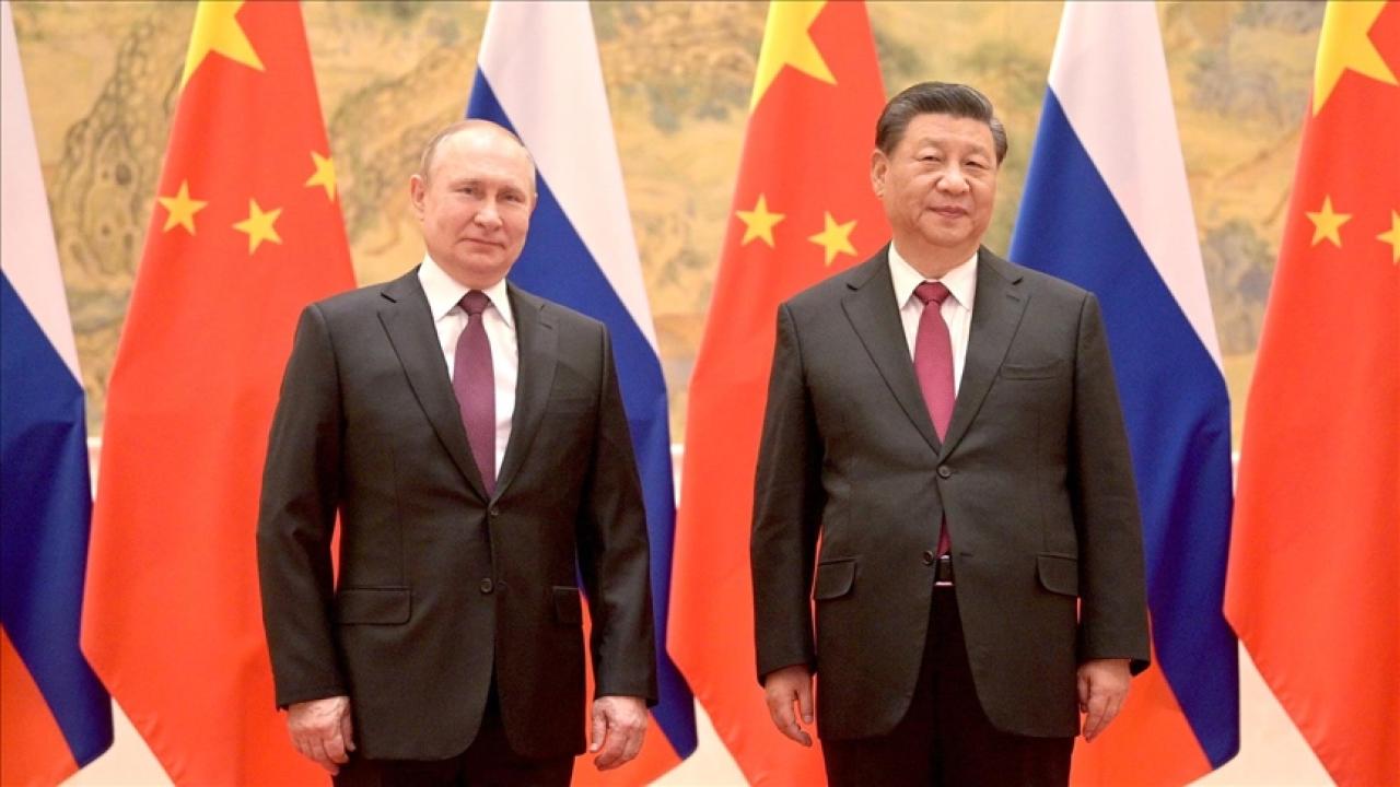 Putin'den Çin Çıkarması! İki Lider Masaya Oturuyor, Dev Anlaşmalar Yolda!