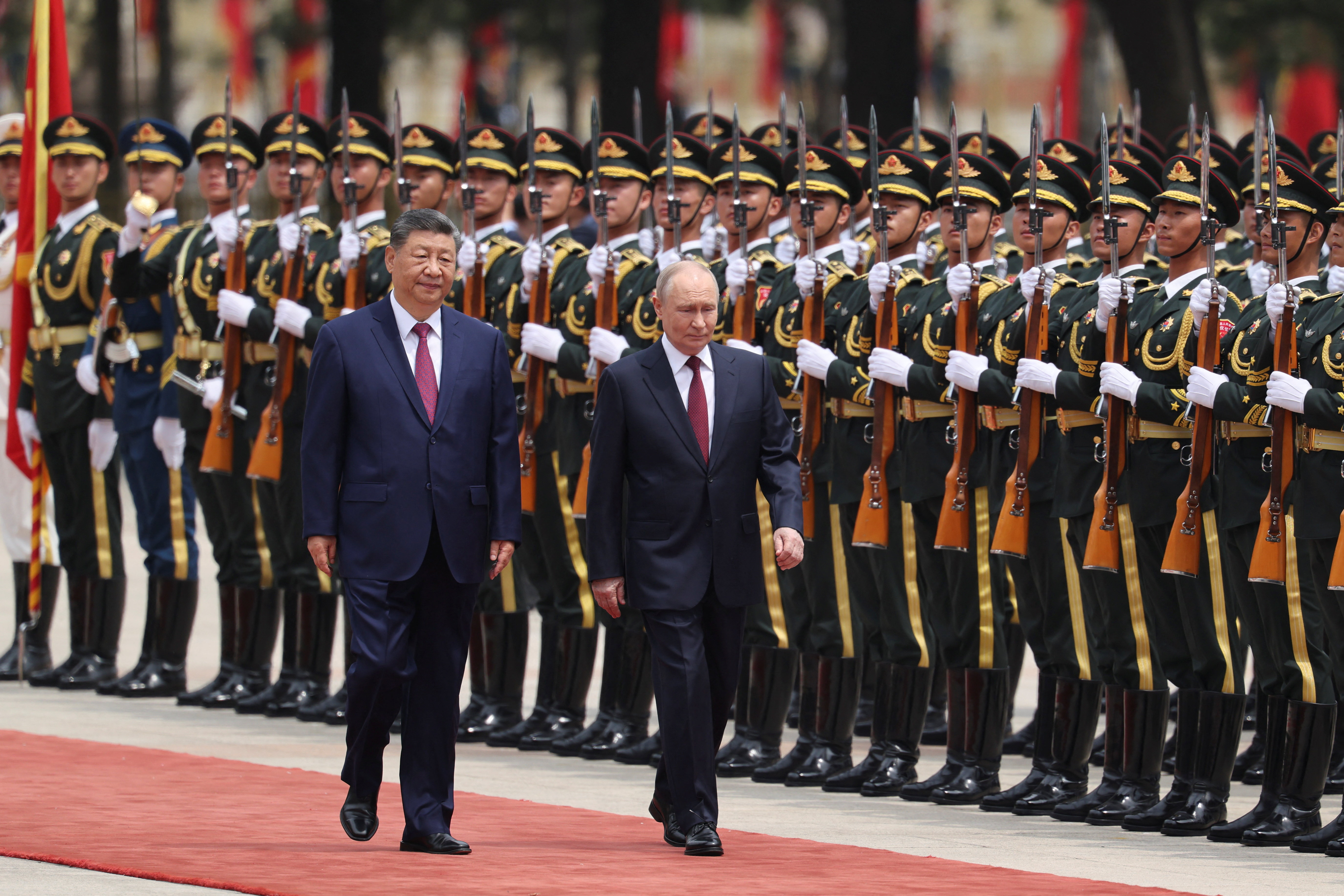 Putin'den Şaşırtan Hamle! Trump Gider Gitmez Soluğu Çin'de Aldı!