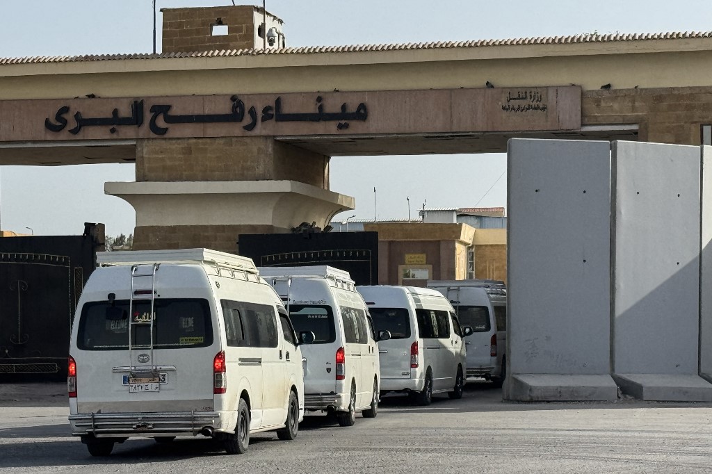 Refah Sınır Kapısı'nda Şok Gelişme! İsrail Kapıları Kapattı, Hasta ve Yaralılar Mahsur Kaldı!