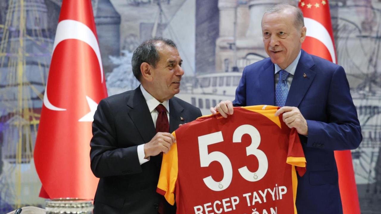 Şampiyonluk Kupası Cumhurbaşkanlığı Külliyesi'nde! Erdoğan'dan Galatasaray'a Özel Kabul
