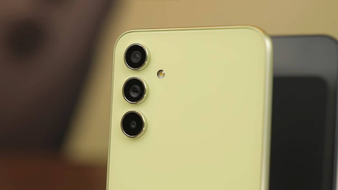 Samsung'dan Müjde! Galaxy A54 İçin Yepyeni Arayüz Geliyor: Telefonunuz Uçacak!