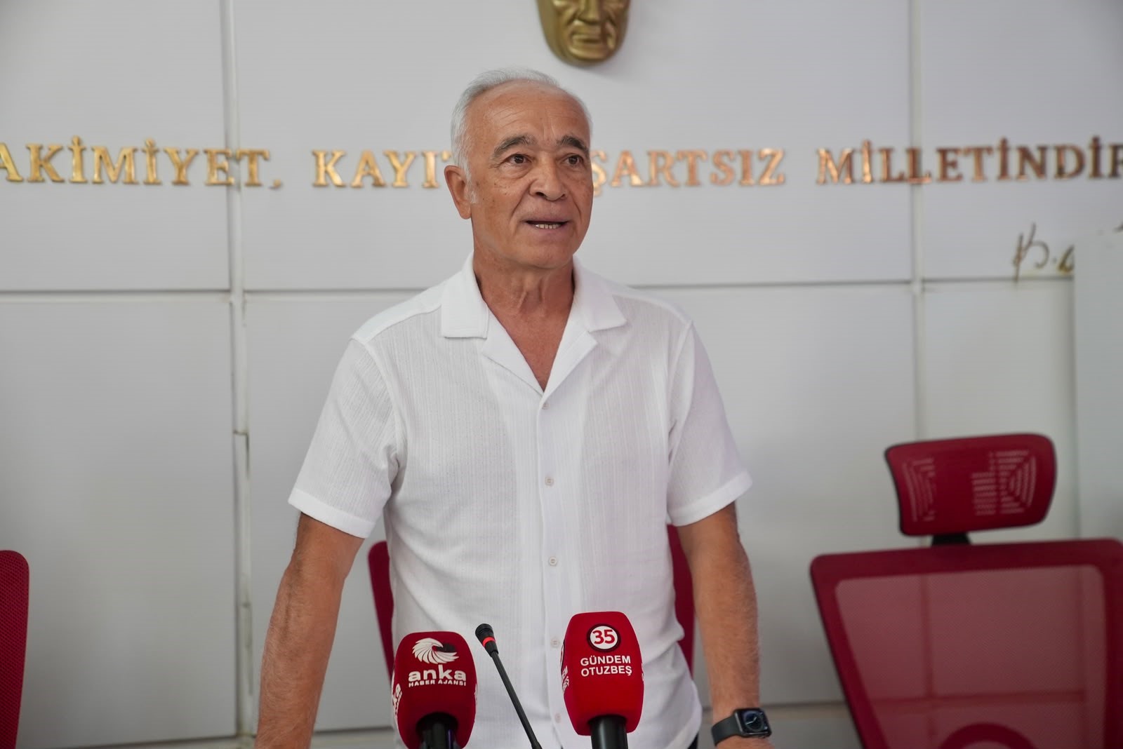 Seferihisar Belediyesi'nde Başkanvekilliği Görevine Fuat Gümüş Seçildi