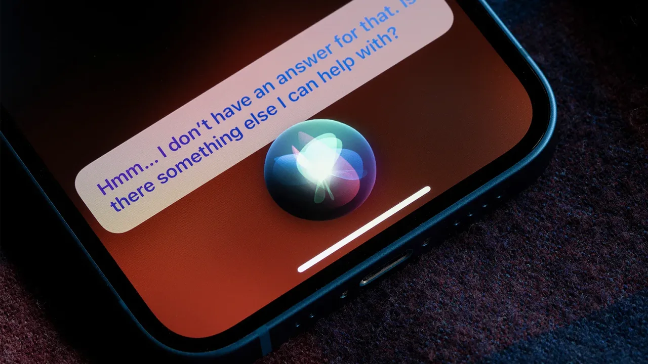 Siri'nin Kaderi Değişiyor mu? Apple'da Şok Ayrılık! İşte Olayın Perde Arkası