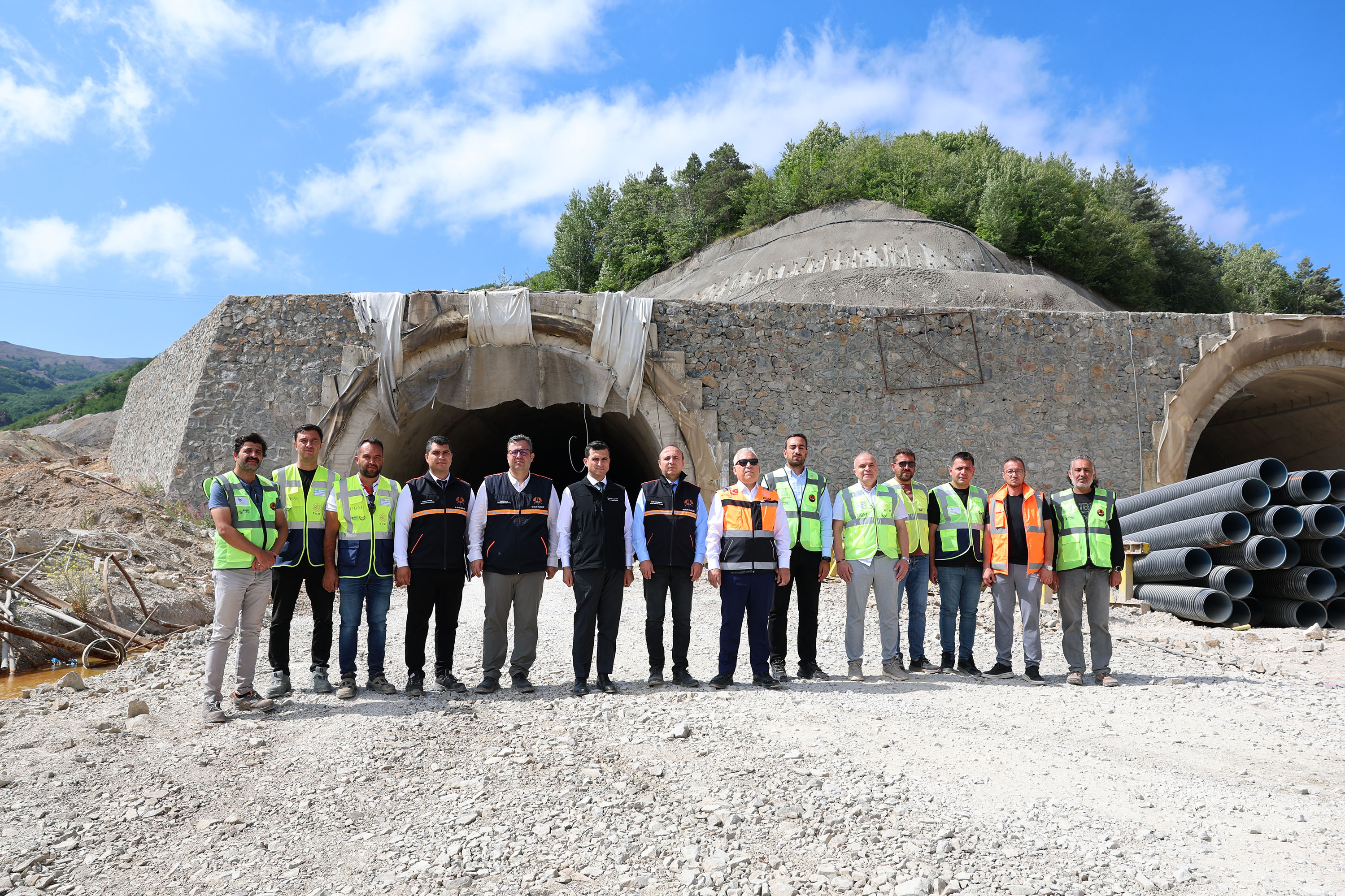 Sivas'ta Ulaşım Konforu Artıyor: Geminbeli Tüneli Açılışa Hazırlanıyor