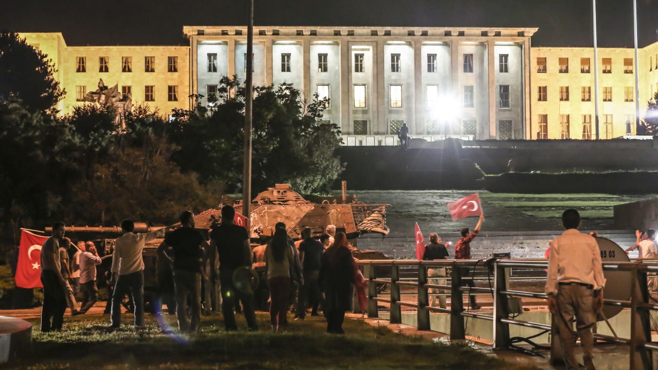 Siyasilerden 15 Temmuz Mesajları: Demokrasi Vurgusu Öne Çıktı