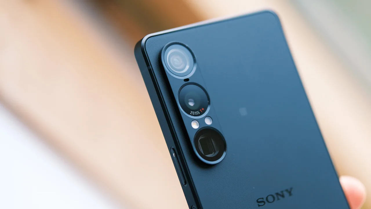 Sony Efsanesi Geri Dönüyor! Kulaklık Girişiyle Şaşırtan Xperia 1 VIII Sızdırıldı
