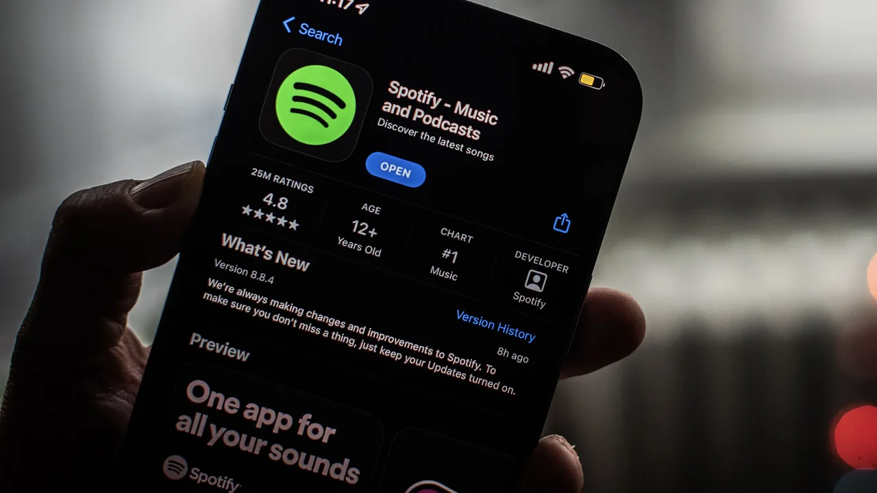 Spotify'dan Şeffaflık Adımı: Yapay Zeka İçerikleri İçin 'AI Persona' Etiketi Geliyor